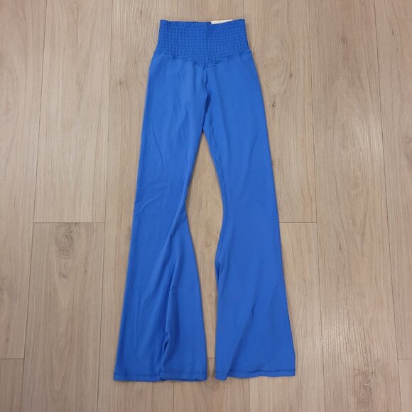 NWT AERIE | OFFLINE Real Me Hi-Rise Super Flare Legging | Sz. S - Picture 3 of 9